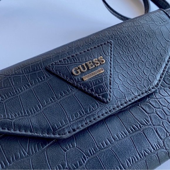 Guess Snakeskin Crossbody Bag - Picture 4 of 5